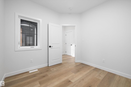 26 Chartres Close, St. Albert, AB - Indoor Photo Showing Other Room