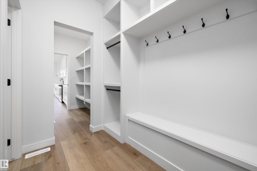 26 Chartres Close, St. Albert, AB - Indoor