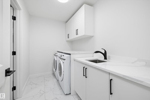 26 Chartres Close, St. Albert, AB - Indoor Photo Showing Laundry Room