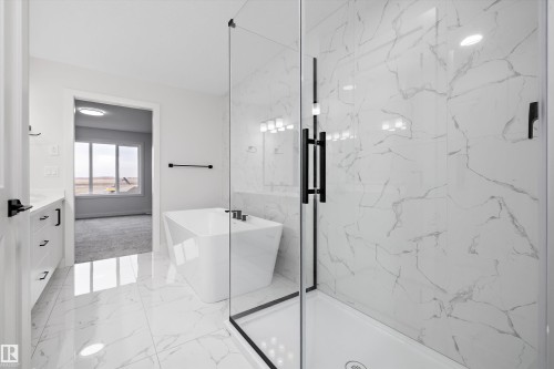 26 Chartres Close, St. Albert, AB - Indoor Photo Showing Bathroom