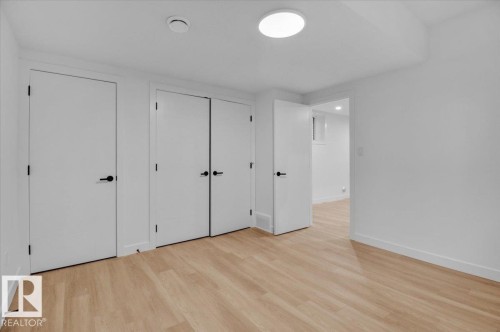 11124 132 Street, Edmonton, AB - Indoor Photo Showing Other Room