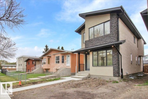 11124 132 Street, Edmonton, AB - Outdoor