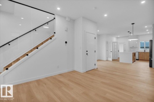 11124 132 Street, Edmonton, AB - Indoor Photo Showing Other Room