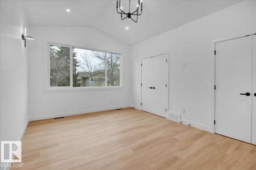 11124 132 Street, Edmonton, AB - Indoor Photo Showing Other Room