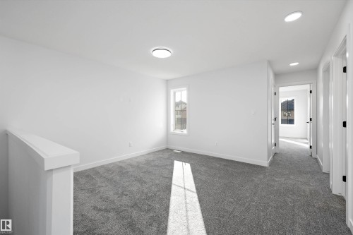 28 Chartres Close, St. Albert, AB - Indoor Photo Showing Other Room