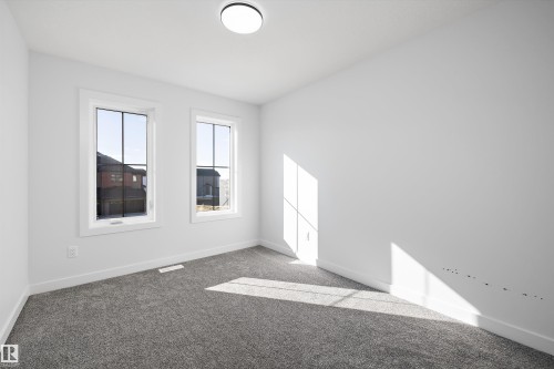 28 Chartres Close, St. Albert, AB - Indoor Photo Showing Other Room