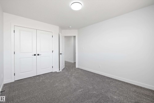 28 Chartres Close, St. Albert, AB - Indoor Photo Showing Other Room