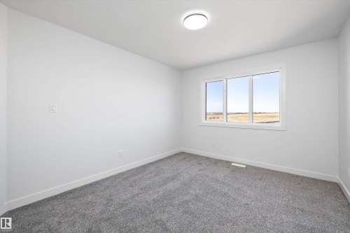 28 Chartres Close, St. Albert, AB - Indoor Photo Showing Other Room