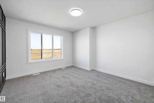 28 Chartres Close, St. Albert, AB - Indoor Photo Showing Other Room