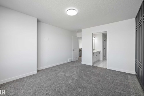 28 Chartres Close, St. Albert, AB - Indoor Photo Showing Other Room