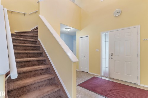 3231 21 Street, Edmonton, AB - Indoor Photo Showing Other Room