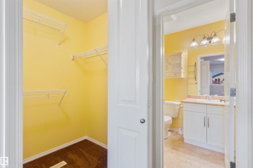 3231 21 Street, Edmonton, AB - Indoor