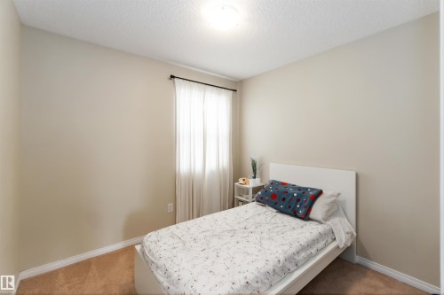 9932 221 Street, Edmonton, AB - Indoor Photo Showing Bedroom