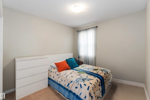 9932 221 Street, Edmonton, AB - Indoor Photo Showing Bedroom