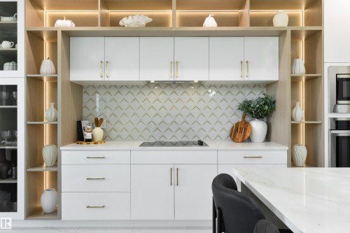 108 25 Street Sw, Edmonton, AB - Indoor Photo Showing Kitchen