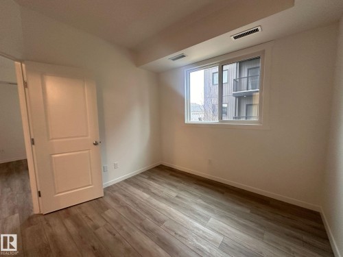 104 9227 228 Street, Edmonton, AB - Indoor Photo Showing Other Room