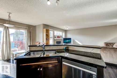 5823 7 Avenue, Edmonton, AB - Indoor Photo Showing Kitchen With Double Sink