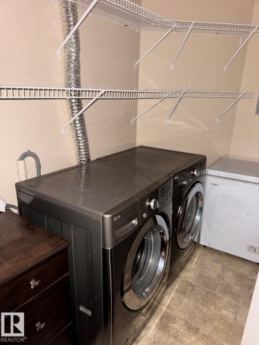 103 9640 105 Street, Edmonton, AB - Indoor Photo Showing Laundry Room