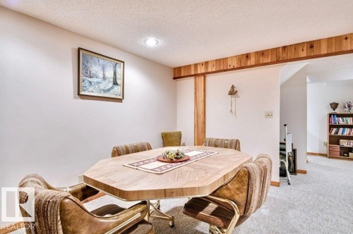 4668 16A Avenue, Edmonton, AB - Indoor Photo Showing Dining Room
