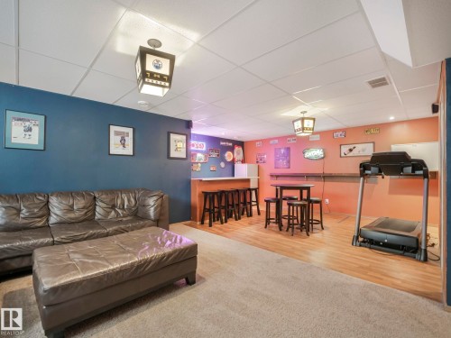 8103 16A Avenue, Edmonton, AB - Indoor