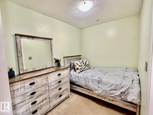 219 5370 Chappelle Road, Edmonton, AB - Indoor Photo Showing Bedroom