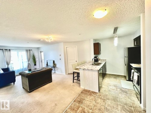 219 5370 Chappelle Road, Edmonton, AB - Indoor