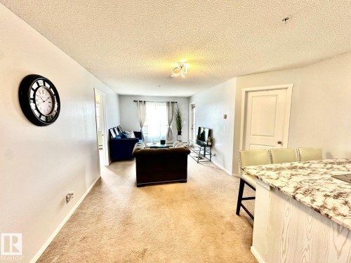 219 5370 Chappelle Road, Edmonton, AB - Indoor