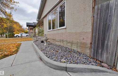 12415 80 Street, Edmonton, AB - Outdoor