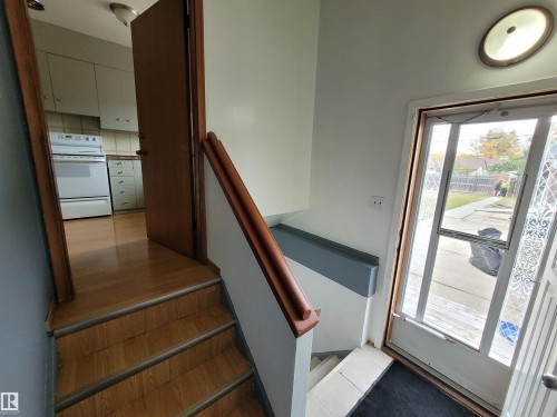 12415 80 Street, Edmonton, AB - Indoor Photo Showing Other Room