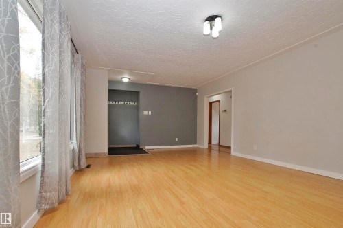 12415 80 Street, Edmonton, AB - Indoor Photo Showing Other Room