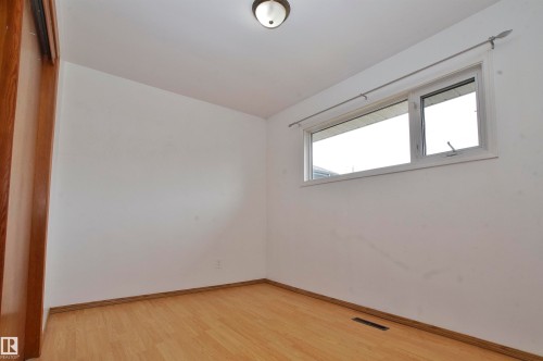 12415 80 Street, Edmonton, AB - Indoor Photo Showing Other Room