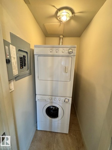 307 10388 105 Street, Edmonton, AB - Indoor Photo Showing Laundry Room