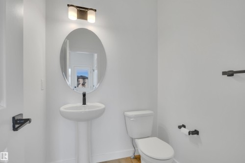 203 Wattle Road, Leduc, AB - Indoor Photo Showing Bathroom