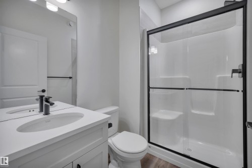 280 Lodge Pole Place, Leduc, AB - Indoor Photo Showing Bathroom