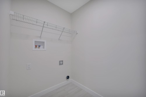 280 Lodge Pole Place, Leduc, AB - Indoor With Storage