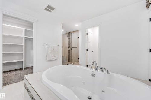 3104 61 Avenue, Rural Leduc County, AB - Indoor Photo Showing Bathroom