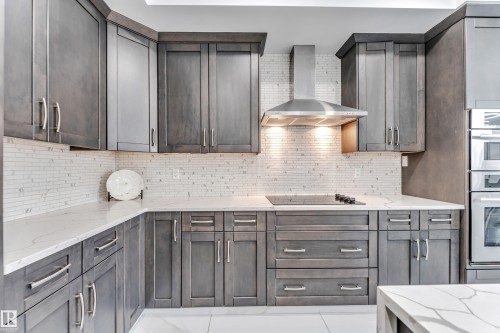 3104 61 Avenue, Rural Leduc County, AB - Indoor Photo Showing Kitchen With Upgraded Kitchen
