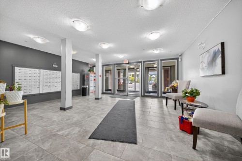 101 5370 Chappelle Road, Edmonton, AB - Indoor Photo Showing Other Room