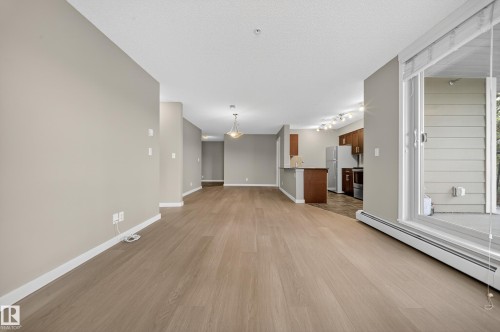 101 5370 Chappelle Road, Edmonton, AB - Indoor Photo Showing Other Room