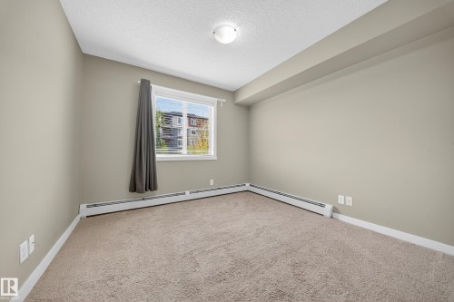 101 5370 Chappelle Road, Edmonton, AB - Indoor Photo Showing Other Room