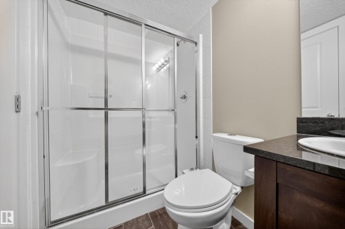 101 5370 Chappelle Road, Edmonton, AB - Indoor Photo Showing Bathroom