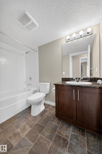 101 5370 Chappelle Road, Edmonton, AB - Indoor Photo Showing Bathroom