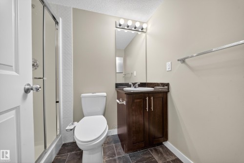 101 5370 Chappelle Road, Edmonton, AB - Indoor Photo Showing Bathroom