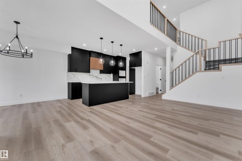 190 Munn Way, Leduc, AB - Indoor Photo Showing Kitchen