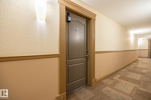 303 12650 142 Avenue, Edmonton, AB - Indoor Photo Showing Other Room