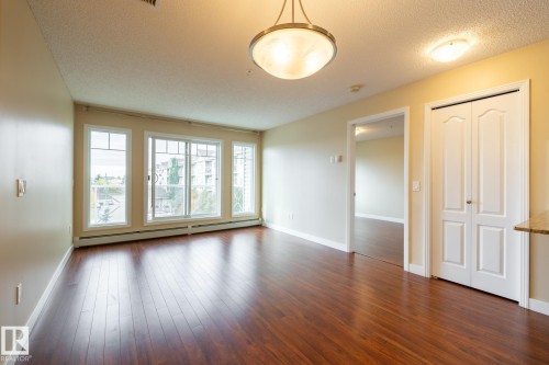 303 12650 142 Avenue, Edmonton, AB - Indoor Photo Showing Other Room
