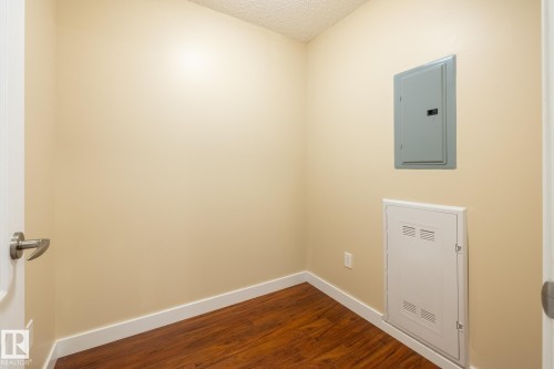 303 12650 142 Avenue, Edmonton, AB - Indoor Photo Showing Other Room
