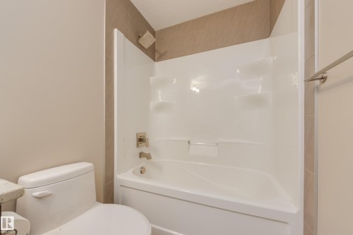 1036 Allendale Crescent, Sherwood Park, AB - Indoor Photo Showing Bathroom