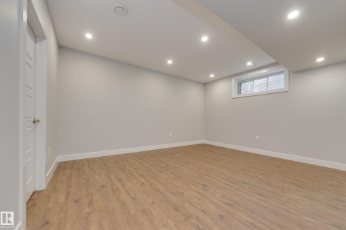 1036 Allendale Crescent, Sherwood Park, AB - Indoor