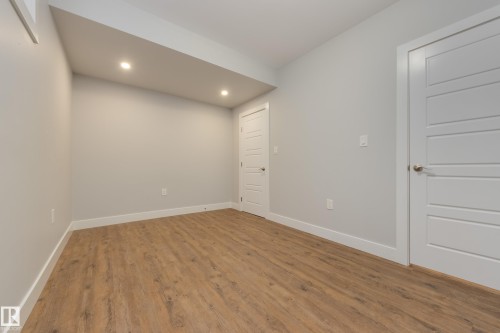 1036 Allendale Crescent, Sherwood Park, AB - Indoor Photo Showing Other Room